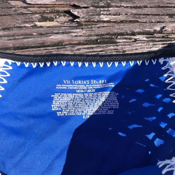 SOLD ♥️VS Swim bottoms - Picture 2 of 3